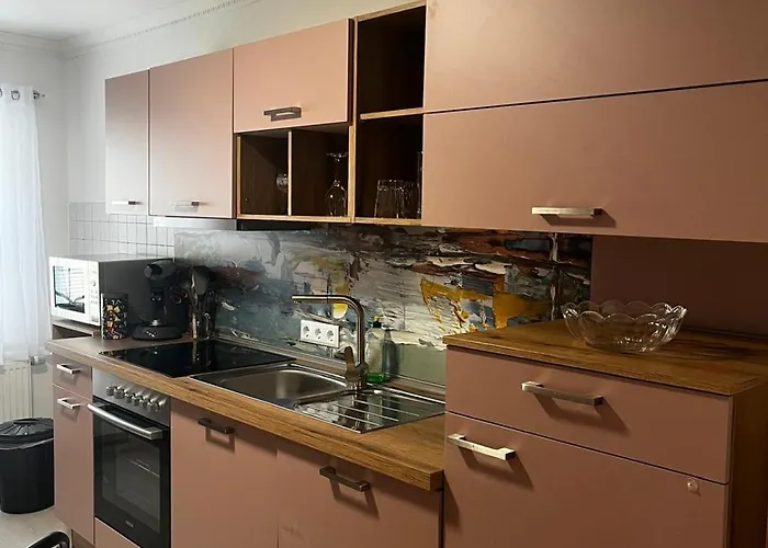 Hinterhaus-idyll * Markranstädt